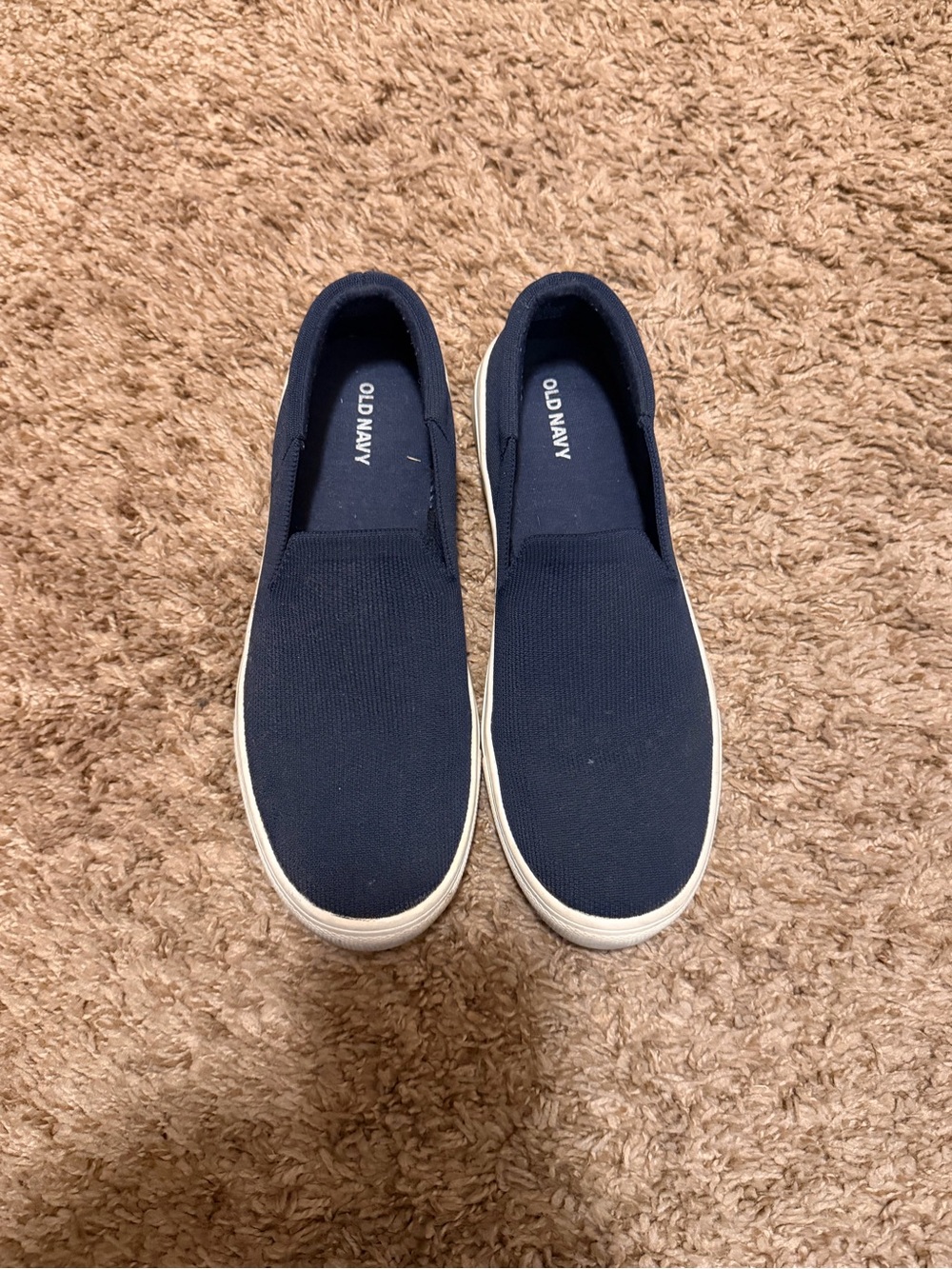 Old Navy Slip-On sneakers